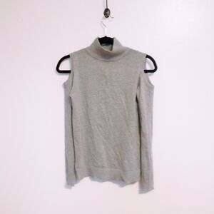Cozy corner grey long sleeve top with cold shoulder and turtleneck size medium.
